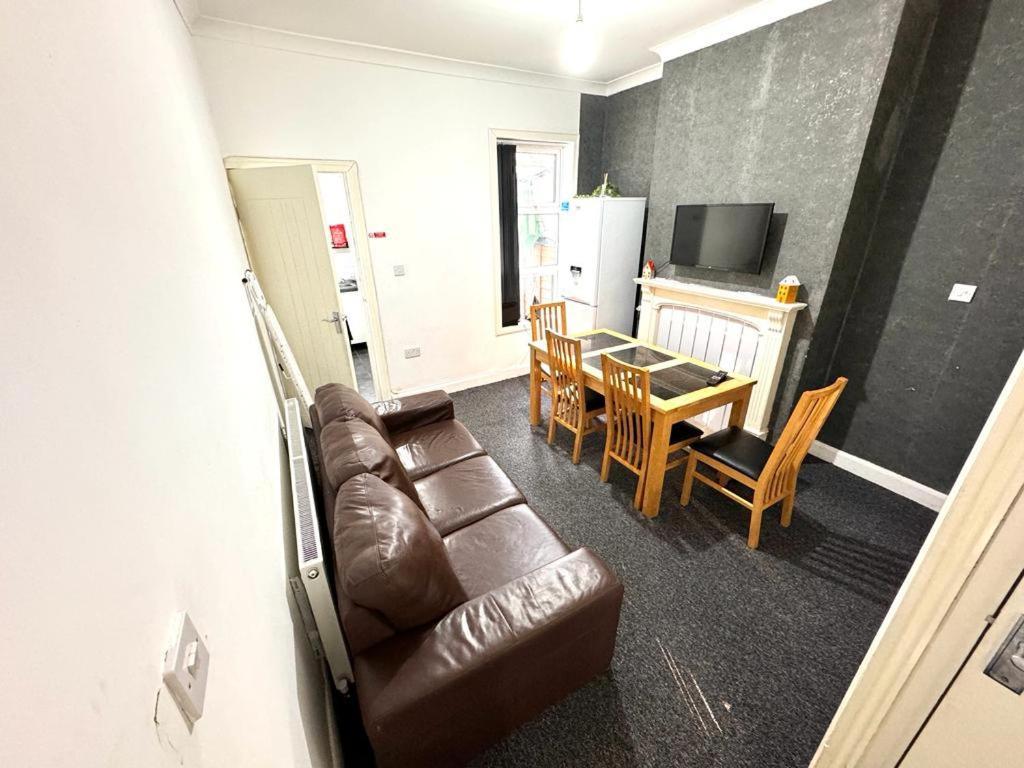 Hotel Three Rose Manor At Warwick Road Near Birmingham Airport Extérieur photo